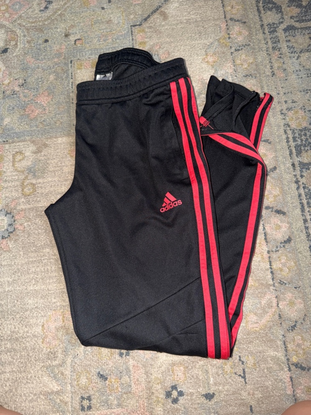 Adidas women’s Tiro pants black/hot pink